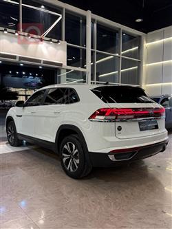 فولكسفاغن أطلس كروس سبورت